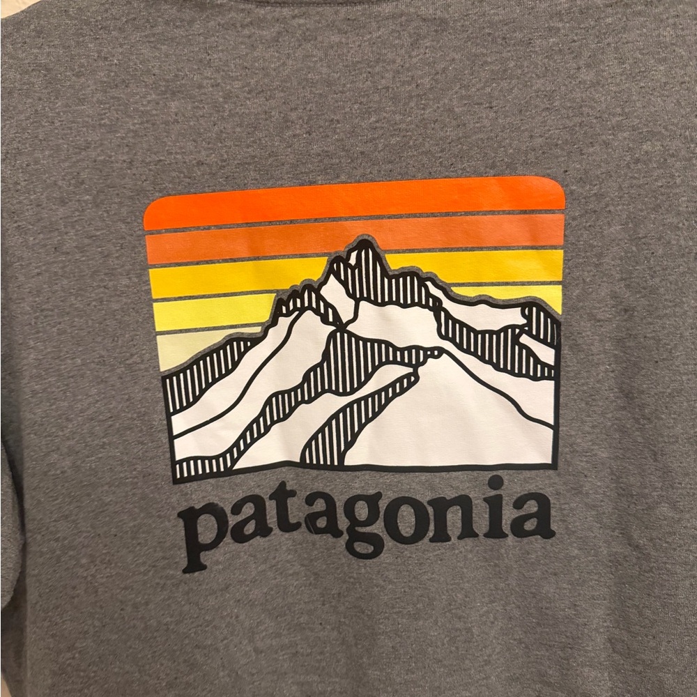 Patagonia Long Sleeve - Picture 5 of 7